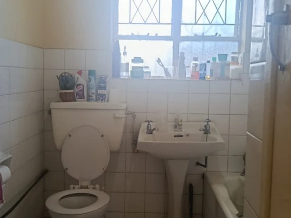 2 Bedroom Garden Flat