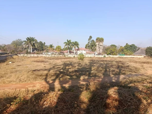 Commercial & Industrial Land