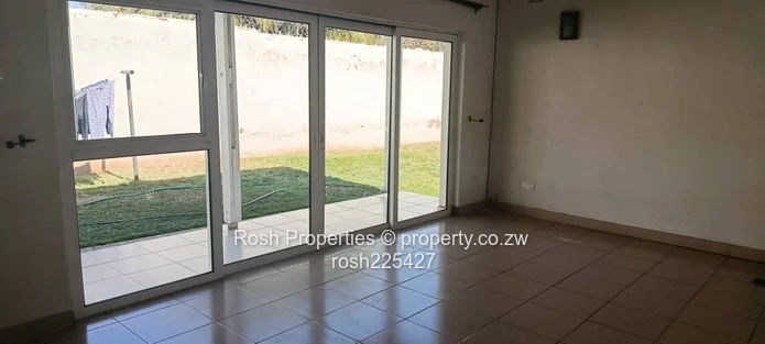 **Charming 2-Bedroom Garden Flat with Borehole in Mabelreign**