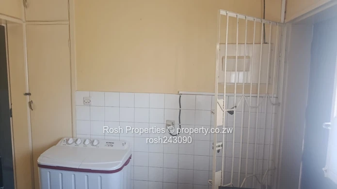 Avondale 2-Bed Garden Flat