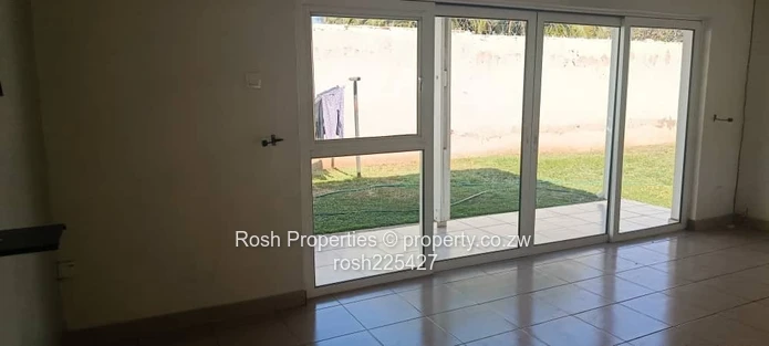 **Charming 2-Bedroom Garden Flat with Borehole in Mabelreign**